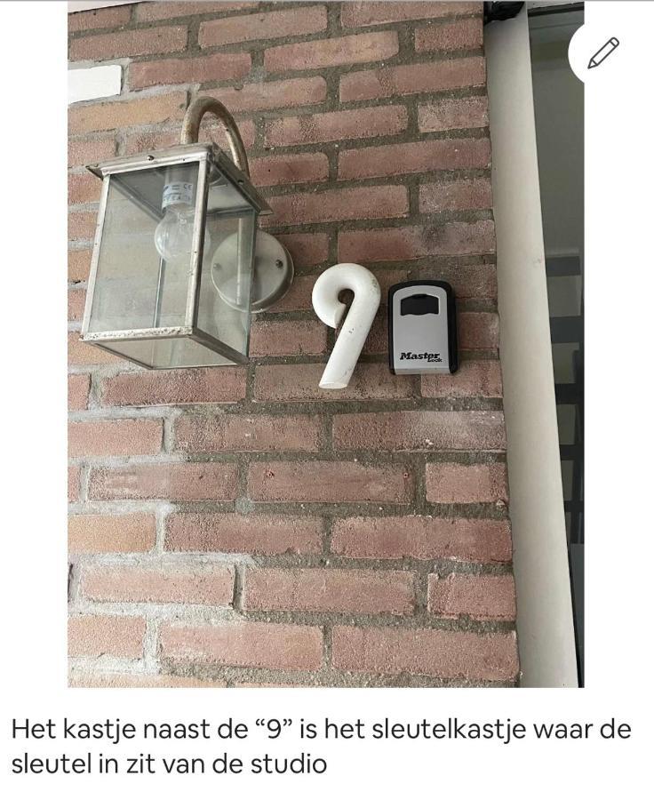 Gezellige Knusse Studio Met Bubbelbad Huizen Exteriör bild